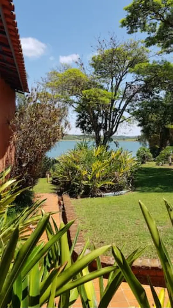 Casa Torta na Represa de Avaré Pé na Areia – foto 4