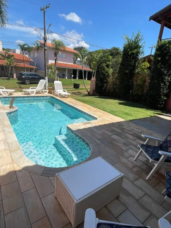 Linda casa condomínio fechado Ipês Joa com piscina – foto 2